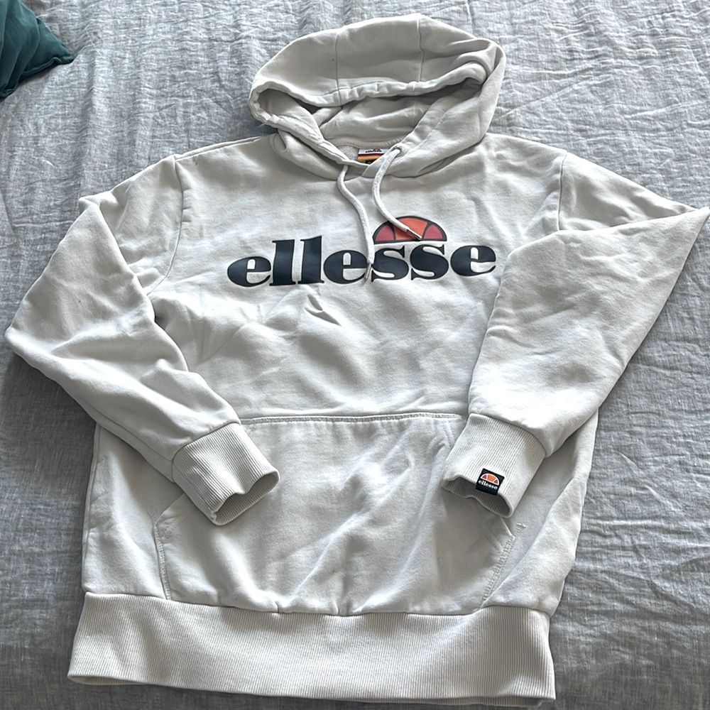 Ellese white hoodie sweatshirt.